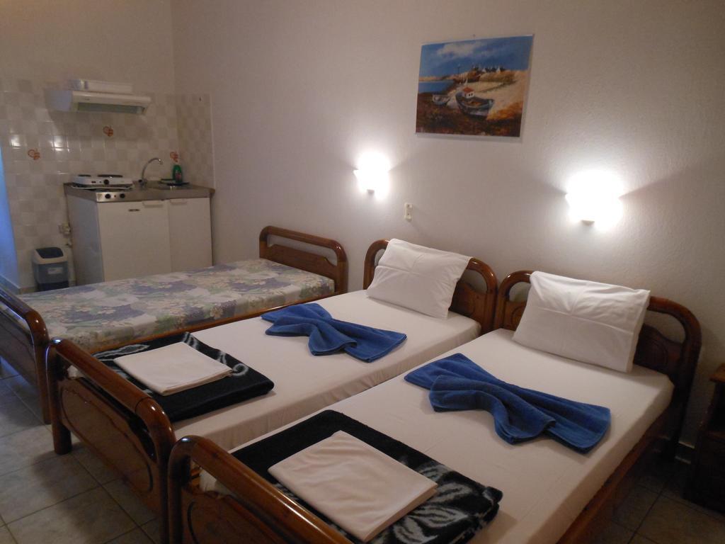 Pansion Giorgos & Rania Apartment Skiathos Town Ruang foto
