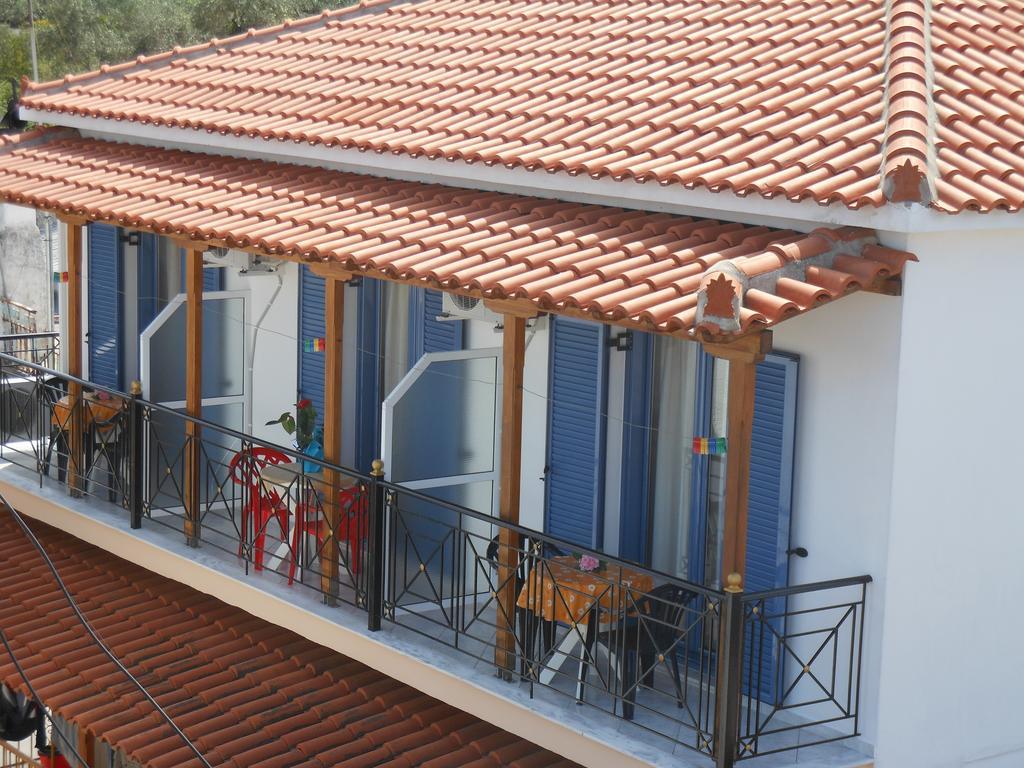Pansion Giorgos & Rania Apartment Skiathos Town Ruang foto