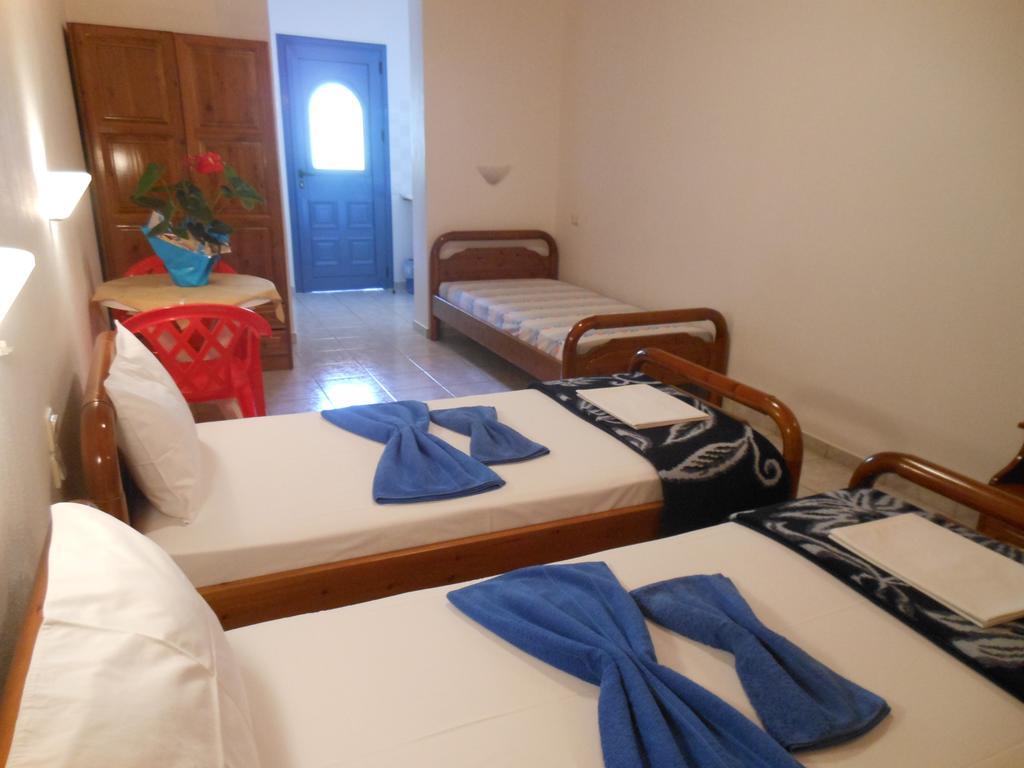 Pansion Giorgos & Rania Apartment Skiathos Town Ruang foto